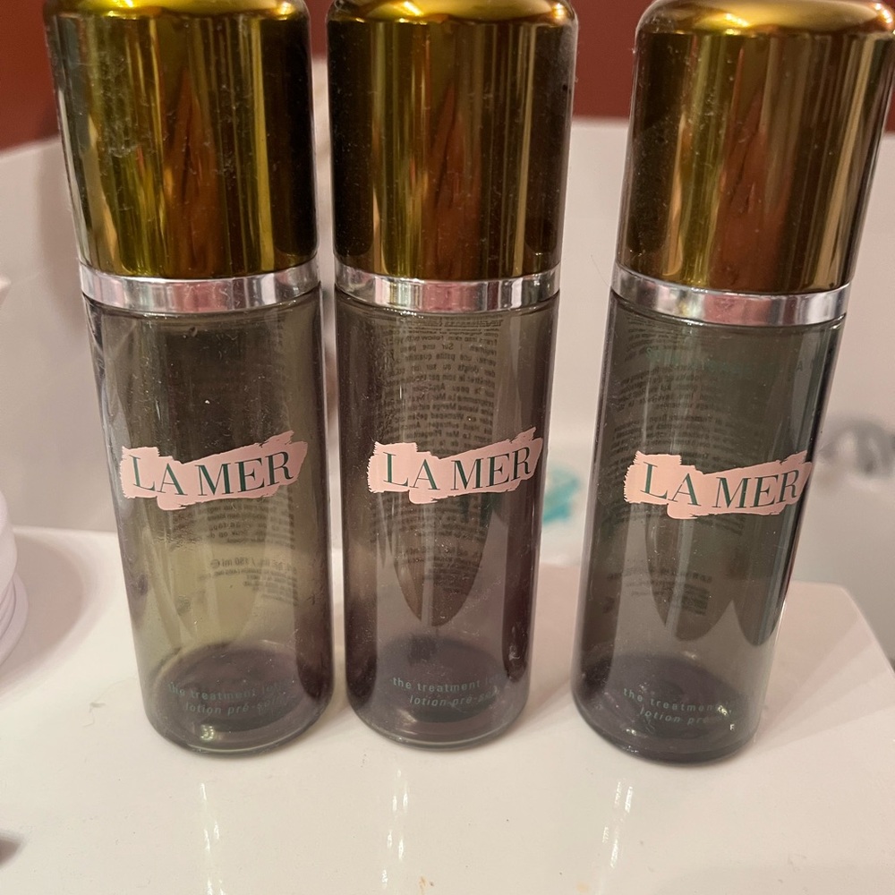 3 EMPTY bottles of La Mer The Treatment.